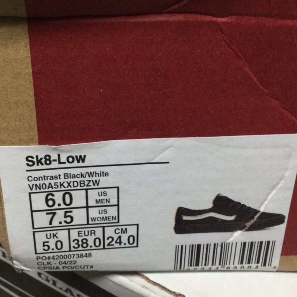 New Vans Shoes - Picture 3 of 14